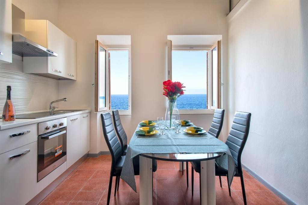 Panoramic Bastioni Sea View Appartement Alghero Buitenkant foto
